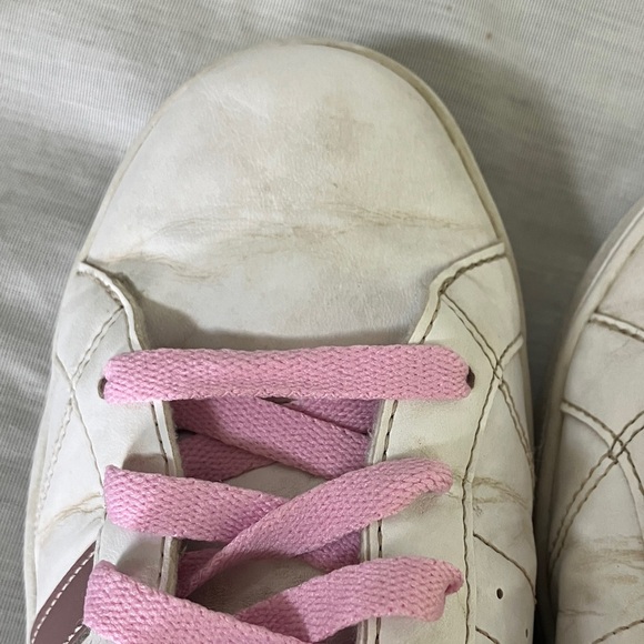 Adidas Women's size 8 White Sneakers with shimmery Pink Stripes - Picture 15 of 16
